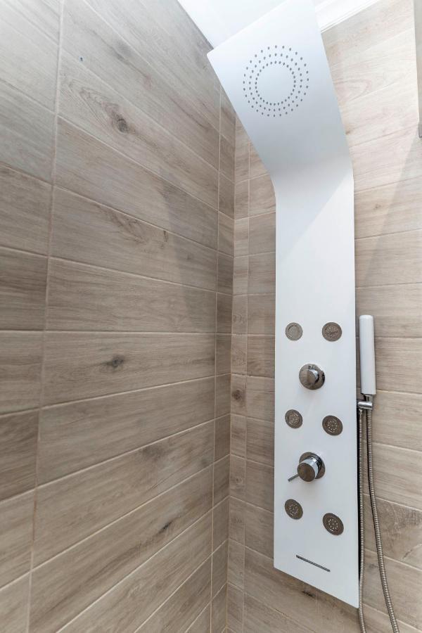 Silver Suite Coliseum Rome Bagian luar foto